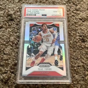 2019 Panini Prizm silver Trae Young RC PSA 10